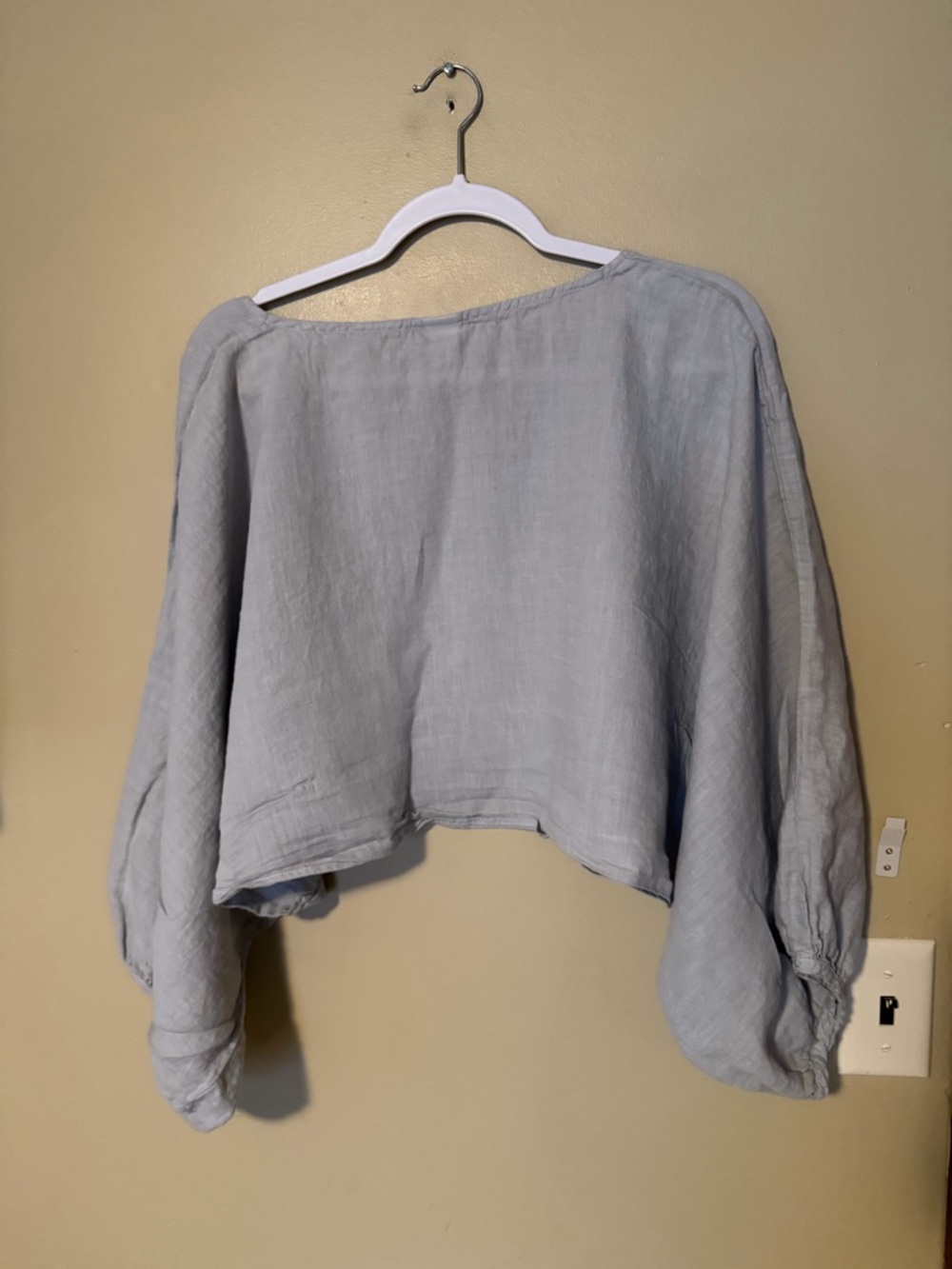 Match Point Linen Light Gray Balloon Crop Top - Picture 6 of 8